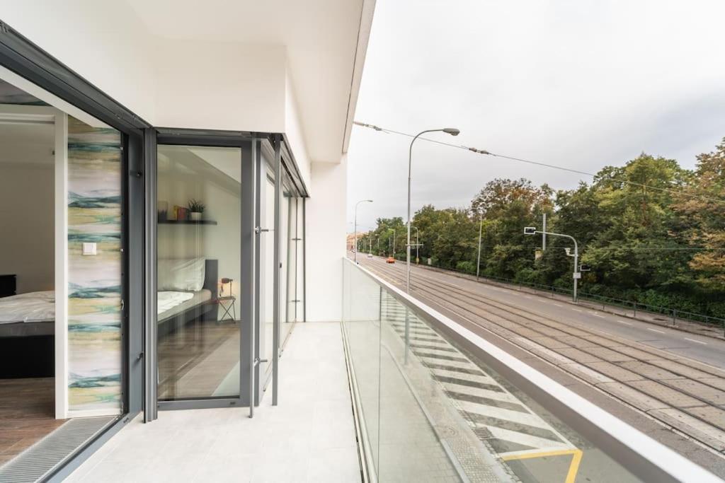 City Park Apartment - Брно Экстерьер фото